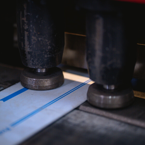 Cisaille guillotine